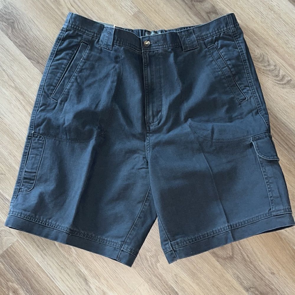 NWT New men’s ❤Saddlebred Grey Cargo Comfortable classic walking trail shorts 36 - Picture 3 of 3